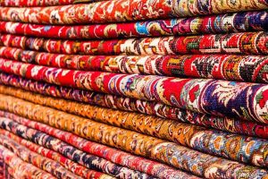 فرش دستباف تبریز نقشی از عشق بر تار و پود هنر